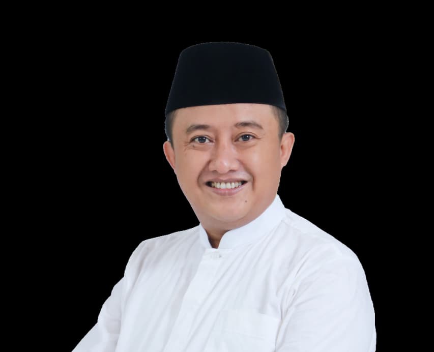 Pimpinan Ponpes Riyadussalikin Kh Luthfi Fauzi